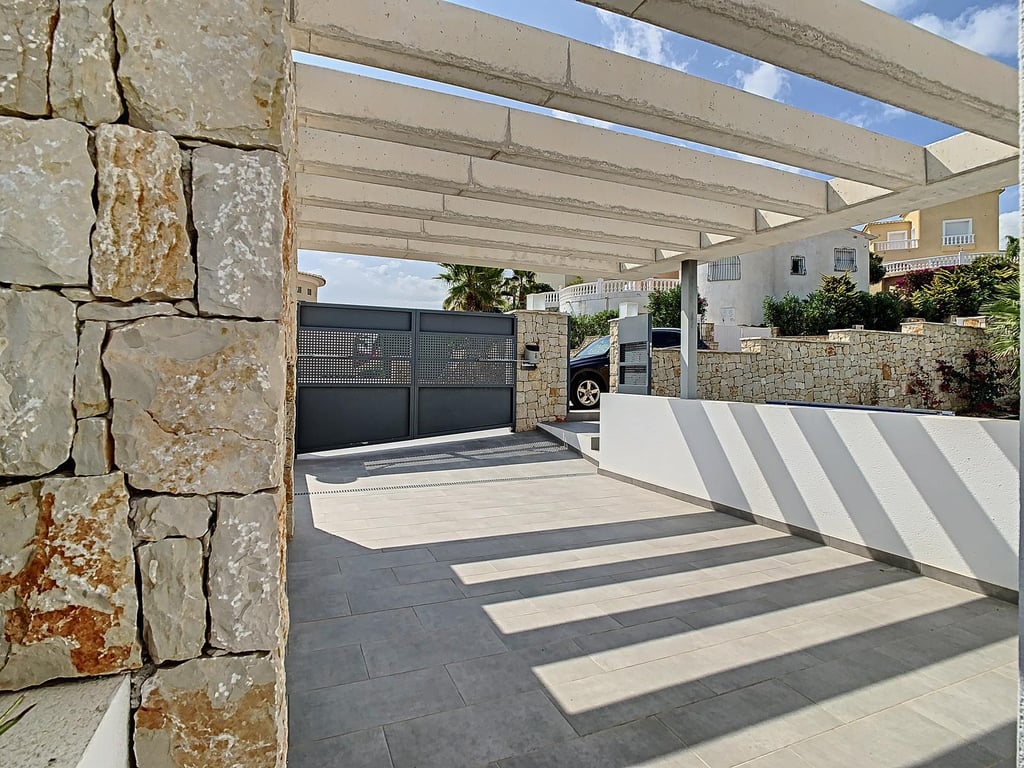 Lujosa villa en Cumbre del Sol - 63