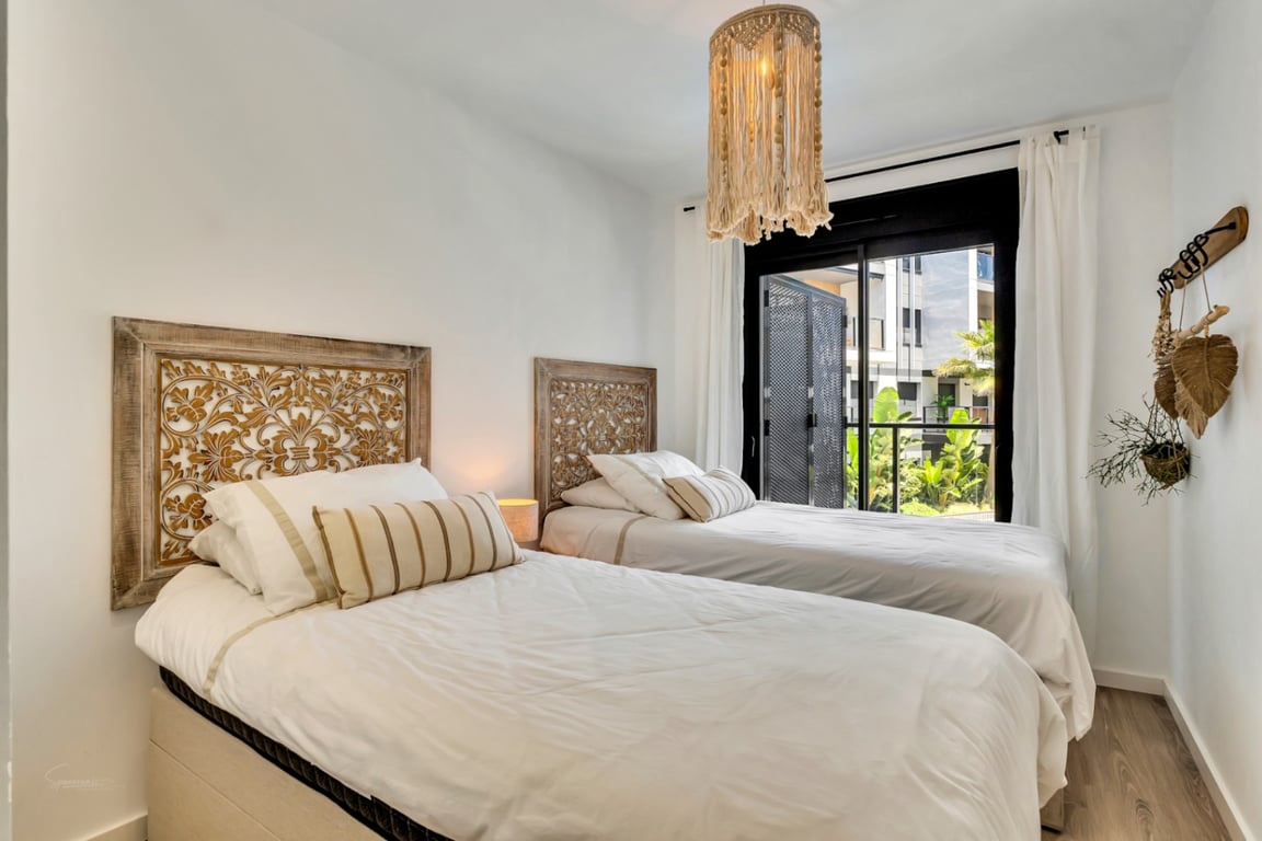 Moderno y elegante apartamento orientado al Sur con piscina, en Jávea - 19