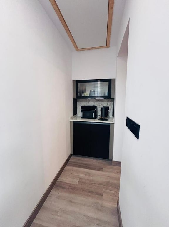 Property #RH21331 - 16