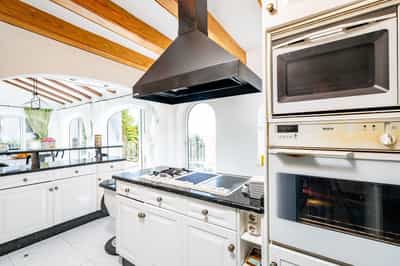 Property R4293706