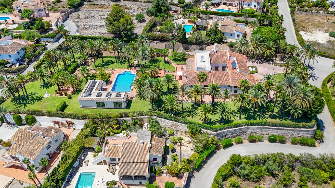13-bed Villa in Jávea photo 6