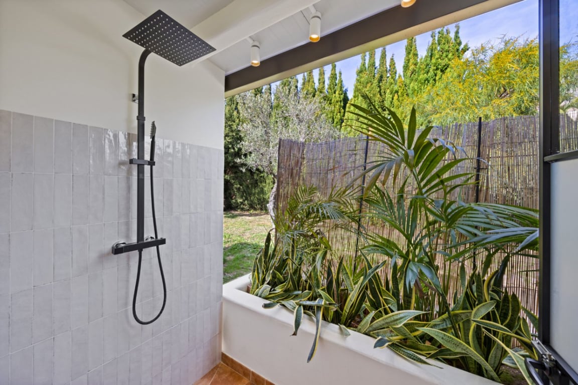 Villa reformada en la zona del montgo con casa independiente para invitados - 27