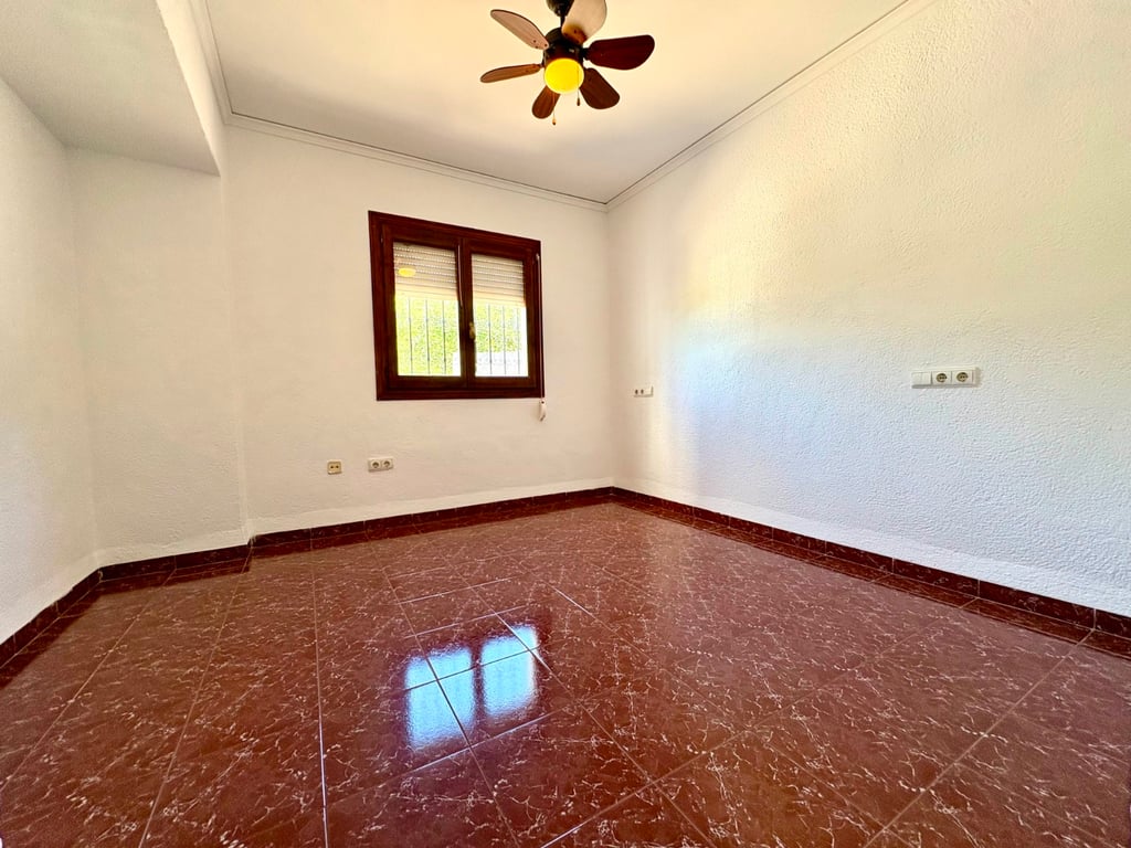 Property #RH20437 - 17