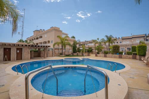 Rijwoning met 2 slaapkamers in Orihuela Costa — foto 25