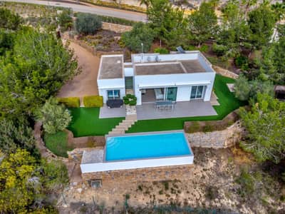 Property #TSR2451C - Image 4