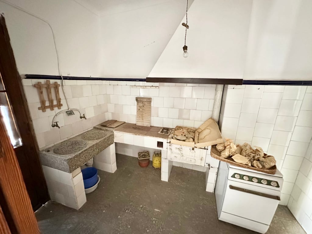 Casa de poble amb més de 100 anys d'història al nucli antic de Pego - 34