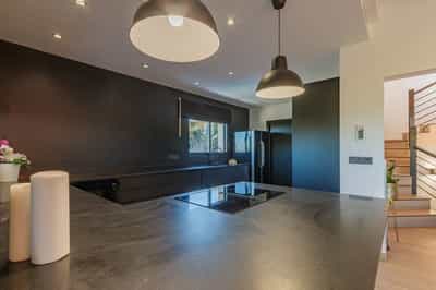 Property R4266382 2
