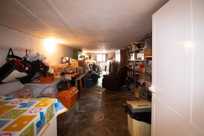 Venta Parcela urbana y Chalet - 29