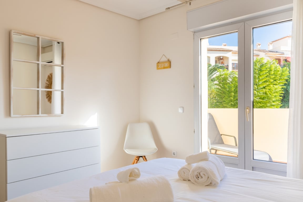 Casa adossada renovada al complex més desitjat de Javea - 3