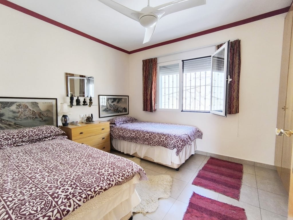 Vila a la venda a Pego - 23