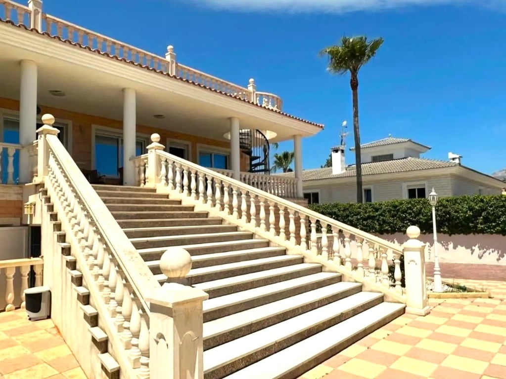 Property #RH20394 - 13