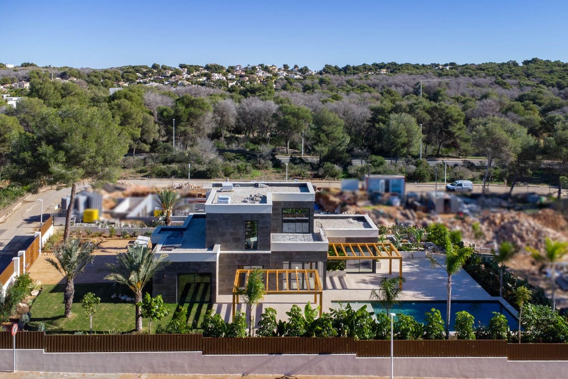 Property #RH21273 - 43