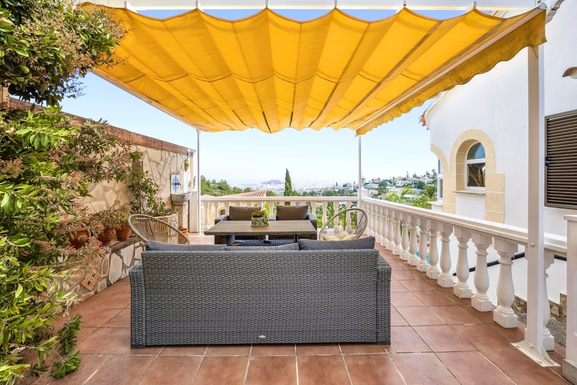 4-bed Villa in Dénia photo 10