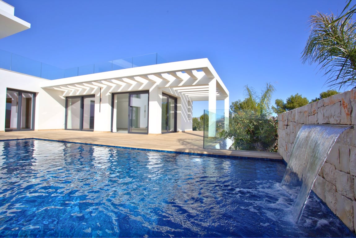 3-bed Villa in Moraira photo 2