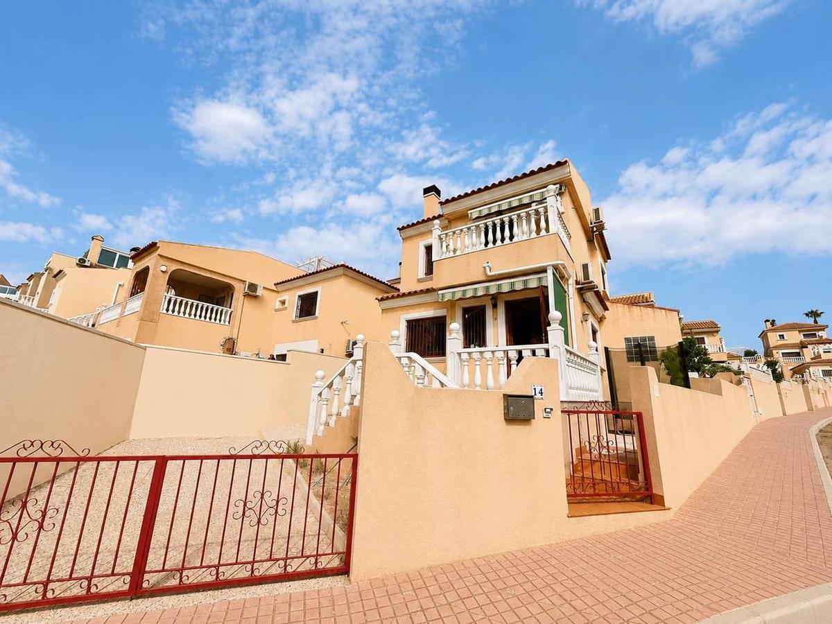 Villa met 2 slaapkamers in Villamartín