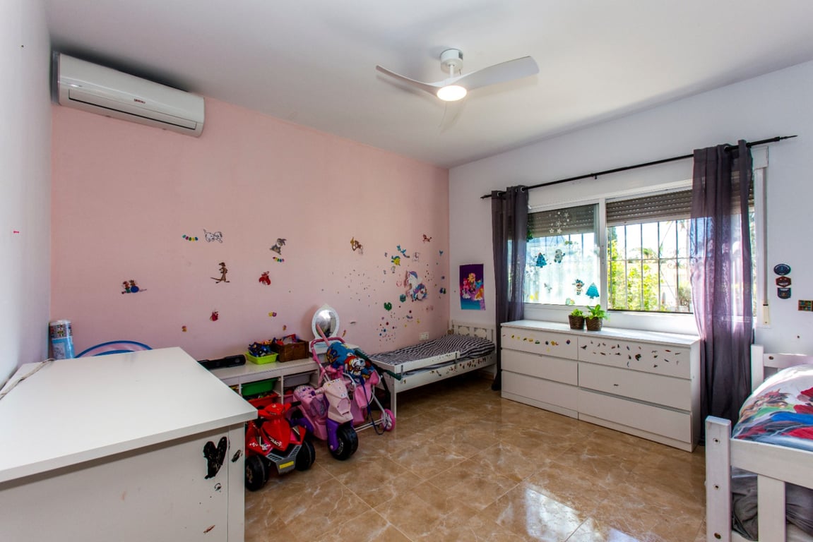 Villa con gran potencial en venta en Calpe - 22