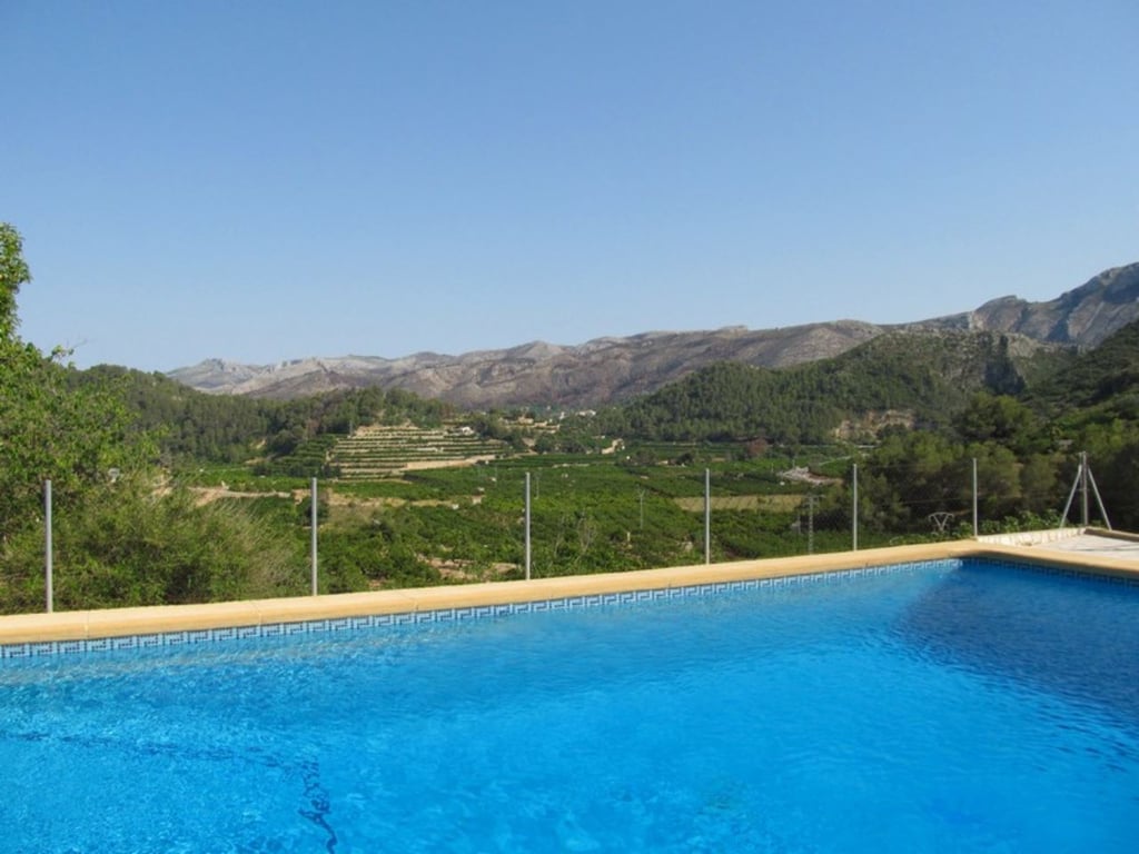 Finca amb plantacion d' alvocats a Forna - 4