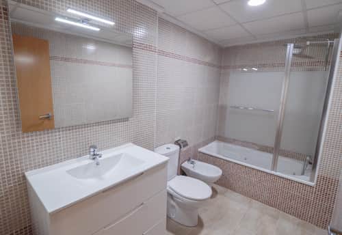 Appartement met 2 slaapkamers in Torrevieja — foto 28
