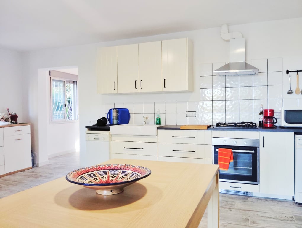 Casa de camp reformada a Parcent: tranquil·litat, parcel·la tancada, natura i confort en un entorn privilegiat. - 8