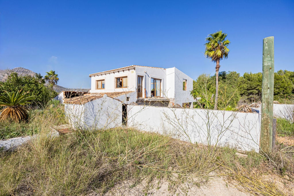 DHJ808A - For Sale. Commercial in Javea