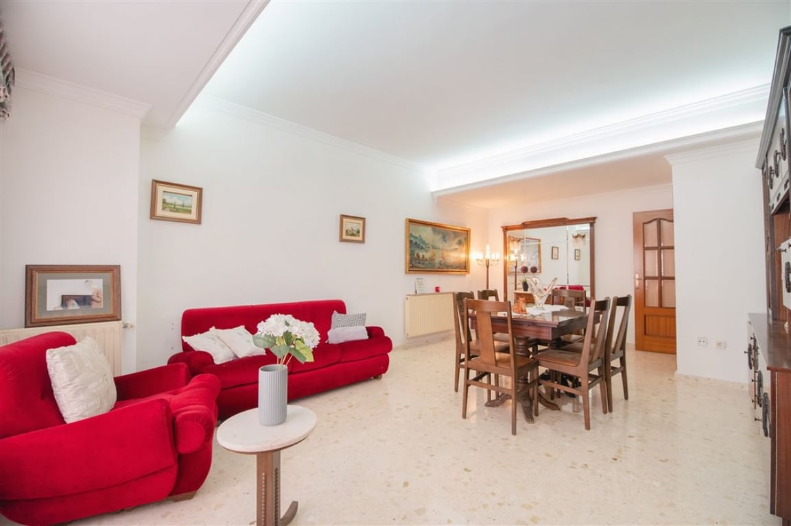 Property #RH20907 - 18