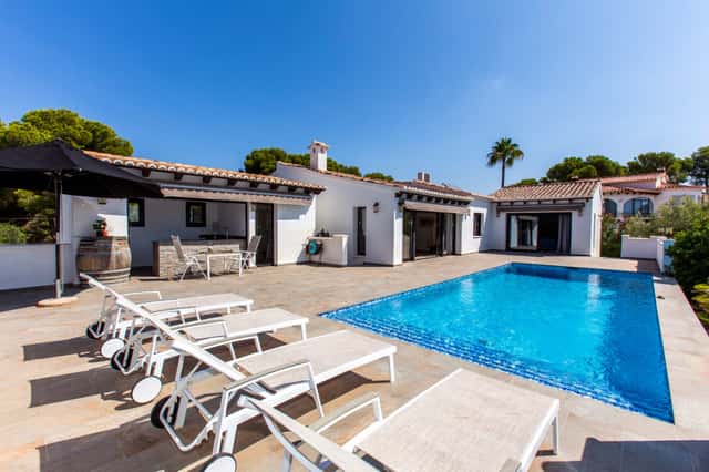 Villa en Moraira, 4 dorm., 256m²