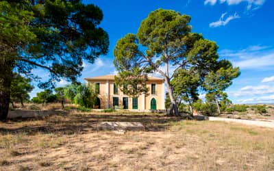 Property #TSR3551C - Image 2