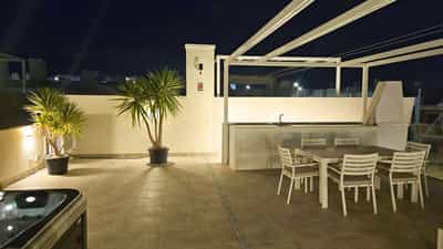 undefined - 7