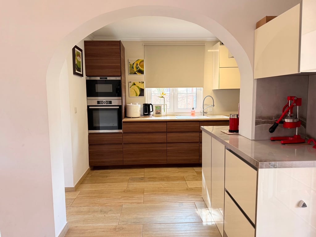 Property #RH21183 - 10