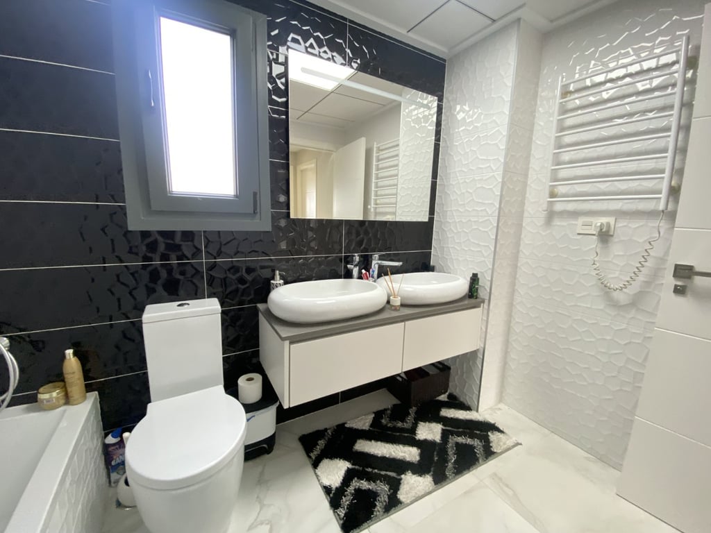 Property #RH20338 - 11