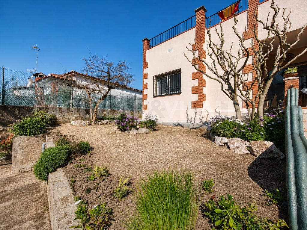 CASA EN VILANOVA DEL VALLES - 14