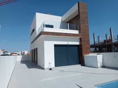 VILLA 2