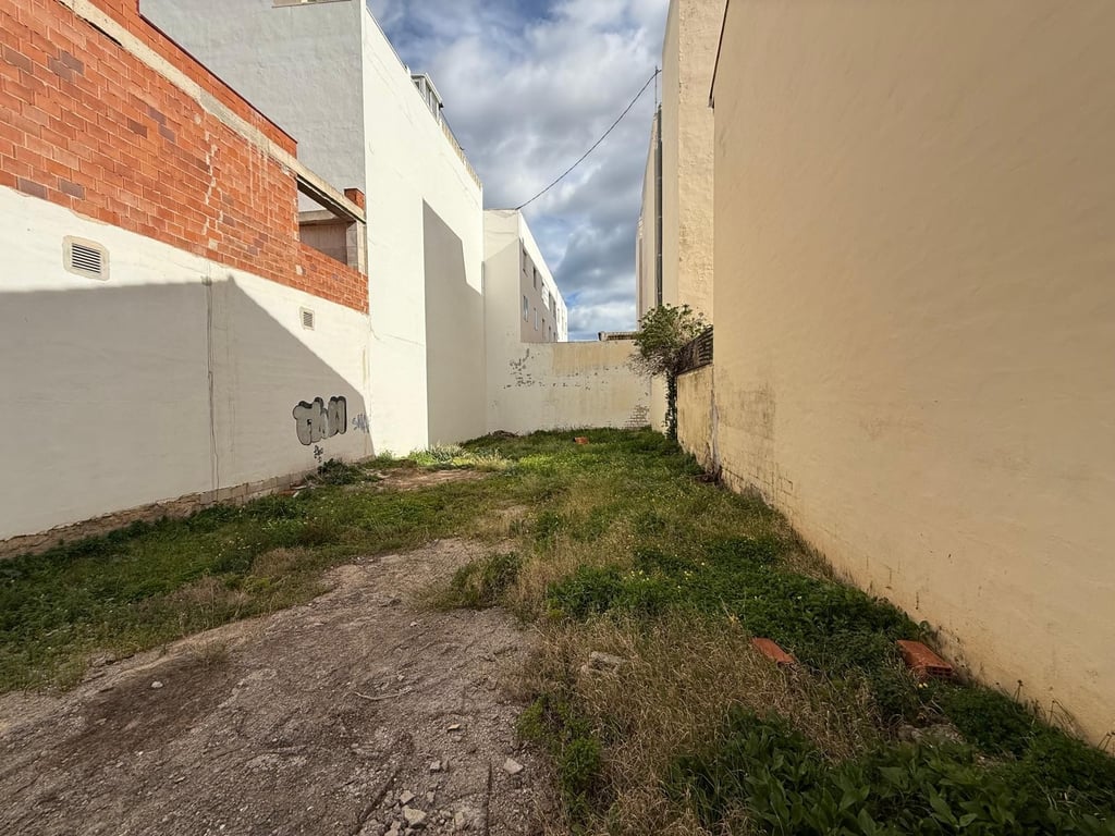 Property #RH20329 - 2