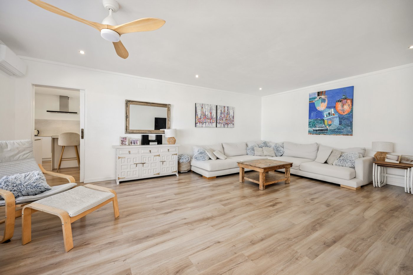 Montgó Valls south-facing villa — 4 bed, 3 bath in Jávea
