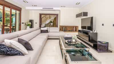 Property R4719340