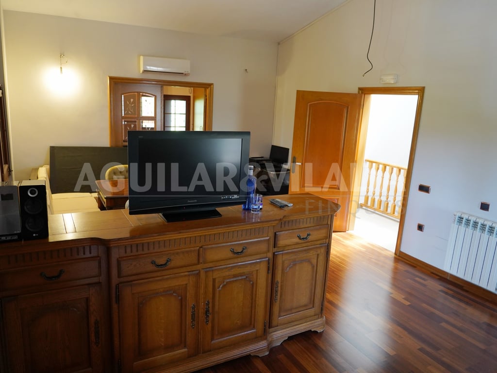 Masía con piscina, zona ecuestre y gran parcela en Granollers - 58