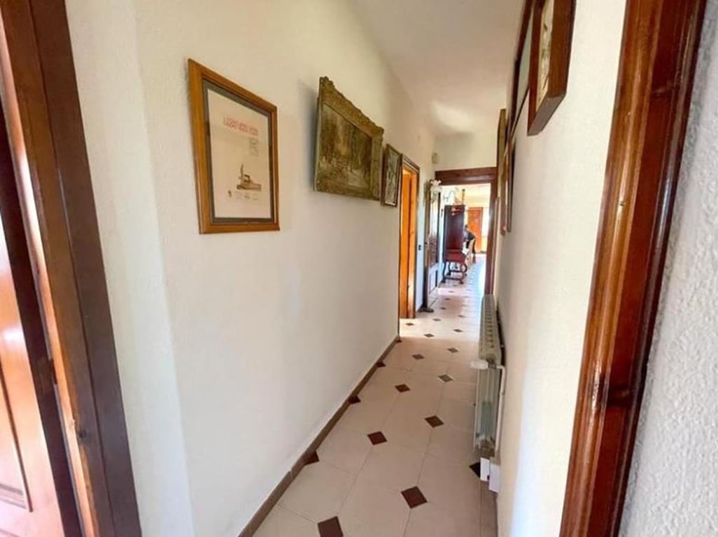 Dénia. Chalet amplio con vistas al mar en venta - 22