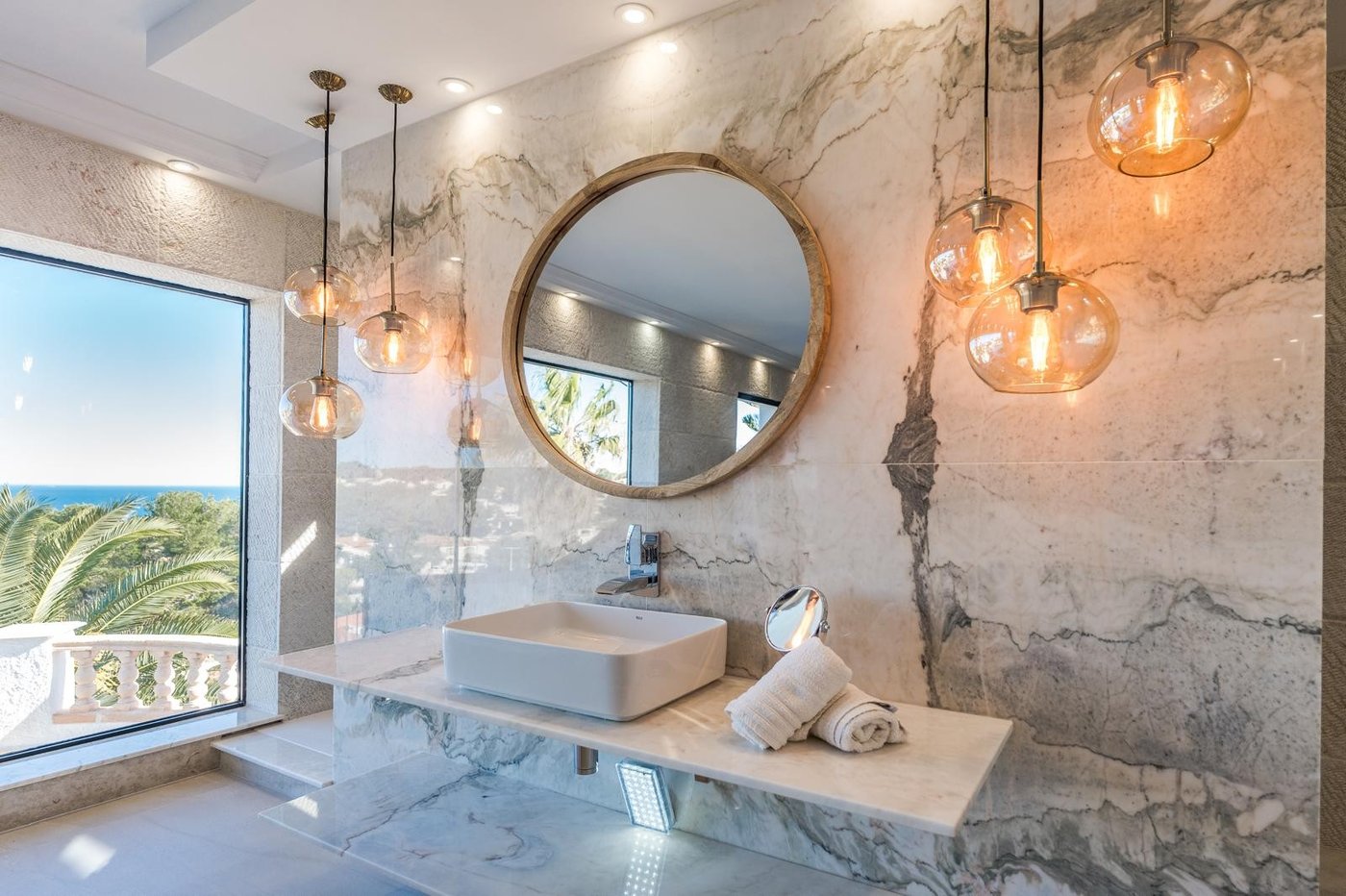 Luxury villa in Balcón al Mar, Jávea — 5 bed · 5 bath · €1,395,000