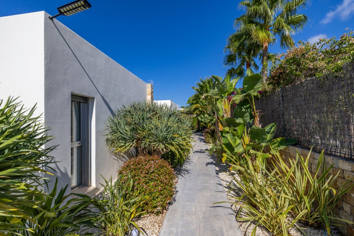 Espectacular vila moderna en venda a Javea - 14