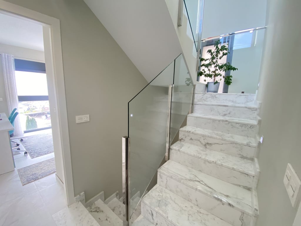 Property #RH20338 - 20