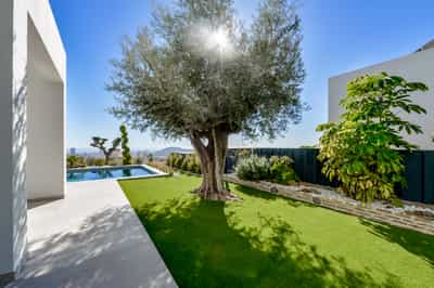 VILLA 15