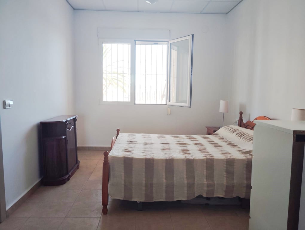 Villa en venda amb 4 dormitoris i una piscina a Calp, amb vistes al mar. - 25