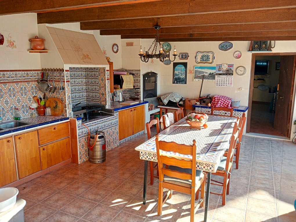 Property #RH20318 - 15