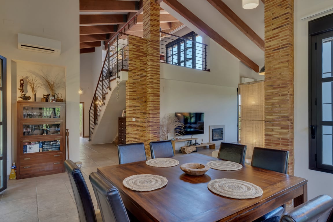 Impresionante Villa a la venta en Jávea, con piscina interior y exterior - 8