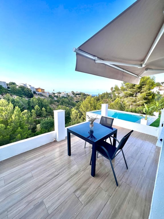 4-bed Villa in Dénia photo 23