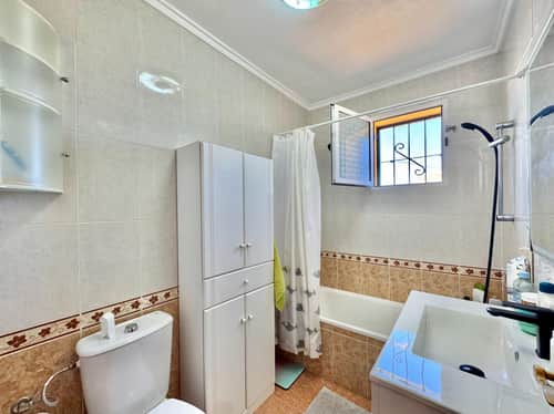 Rijwoning met 3 slaapkamers in Orihuela Costa — foto 19
