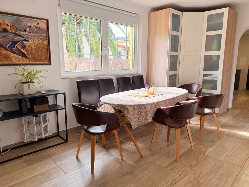 Property #RH21183 - 2