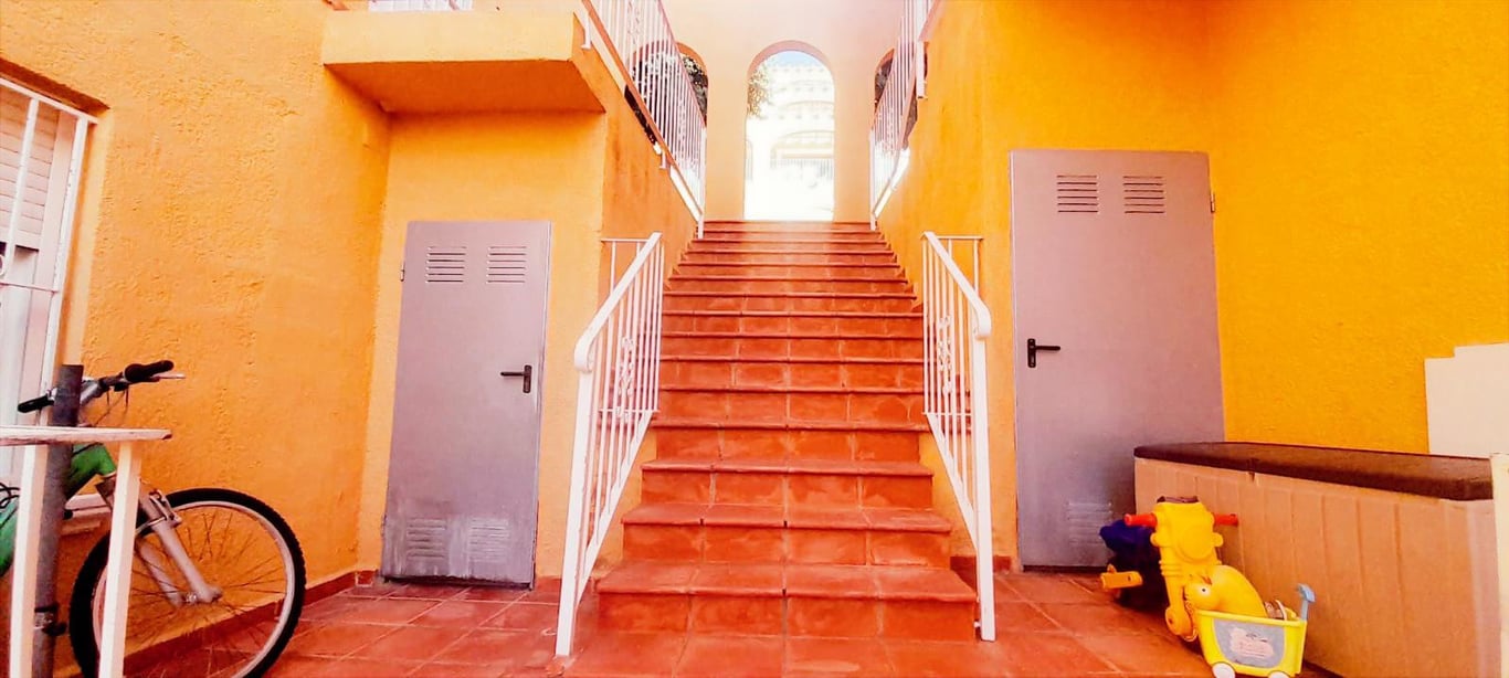 Adosado con encanto en Cumbre del Sol – Tu refugio entre montaña y mar - 20