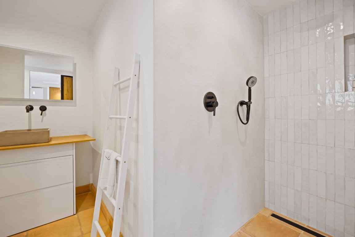 Villa reformada en la zona del montgo con casa independiente para invitados - 22