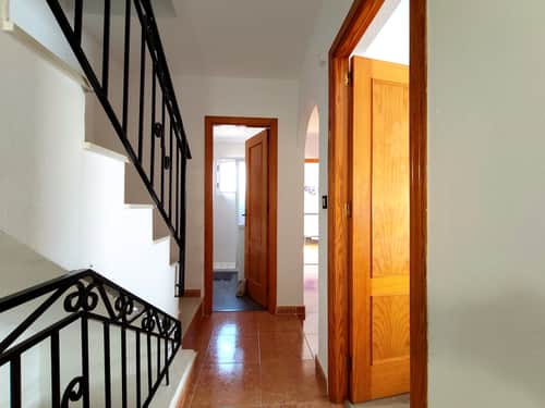 Rijwoning met 6 slaapkamers in Los Altos — foto 12